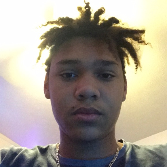 Meet your Posher, Jaylen - Picture 1 of 1